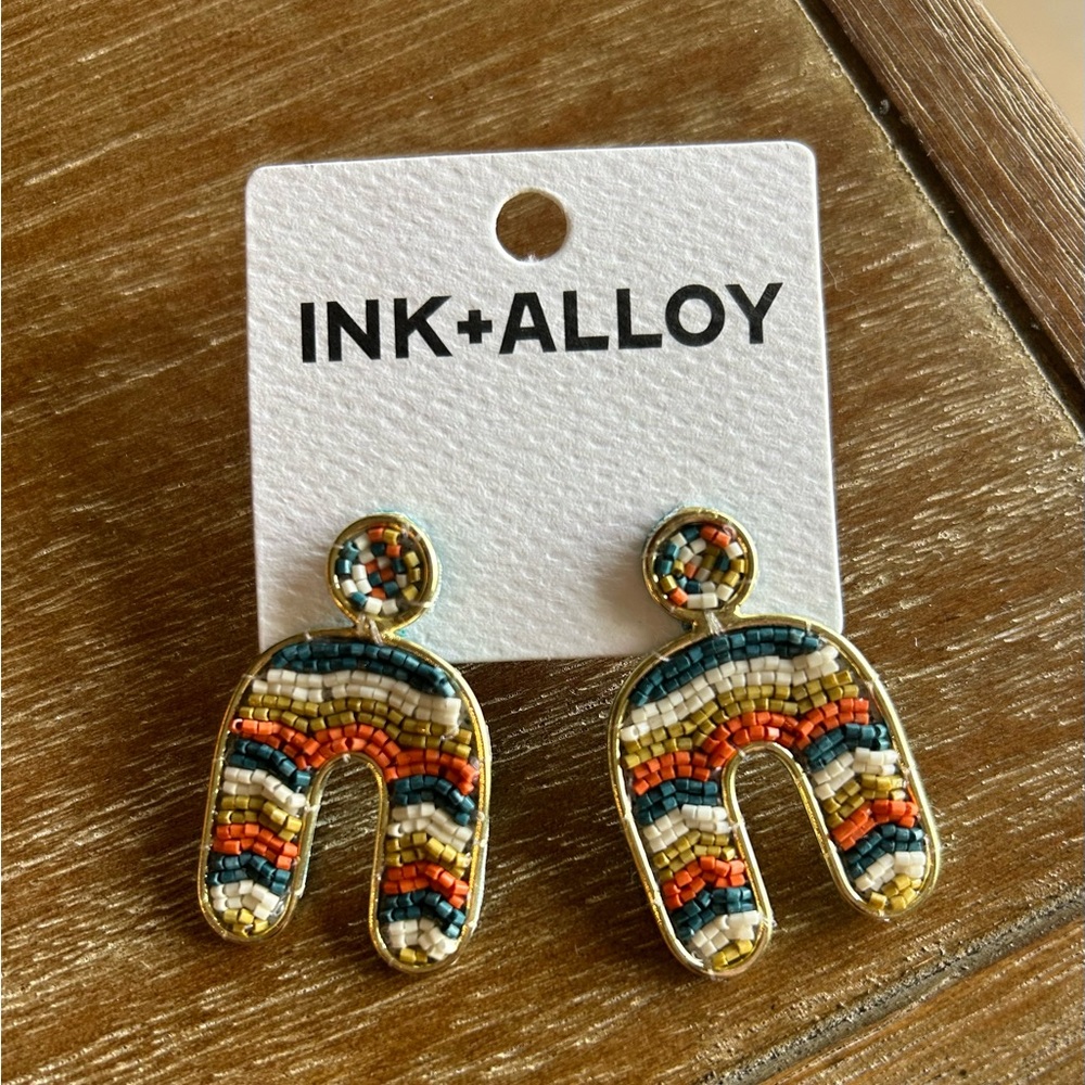 Ink and Alloy Matilda Horizontal Striped Earrings Desert
